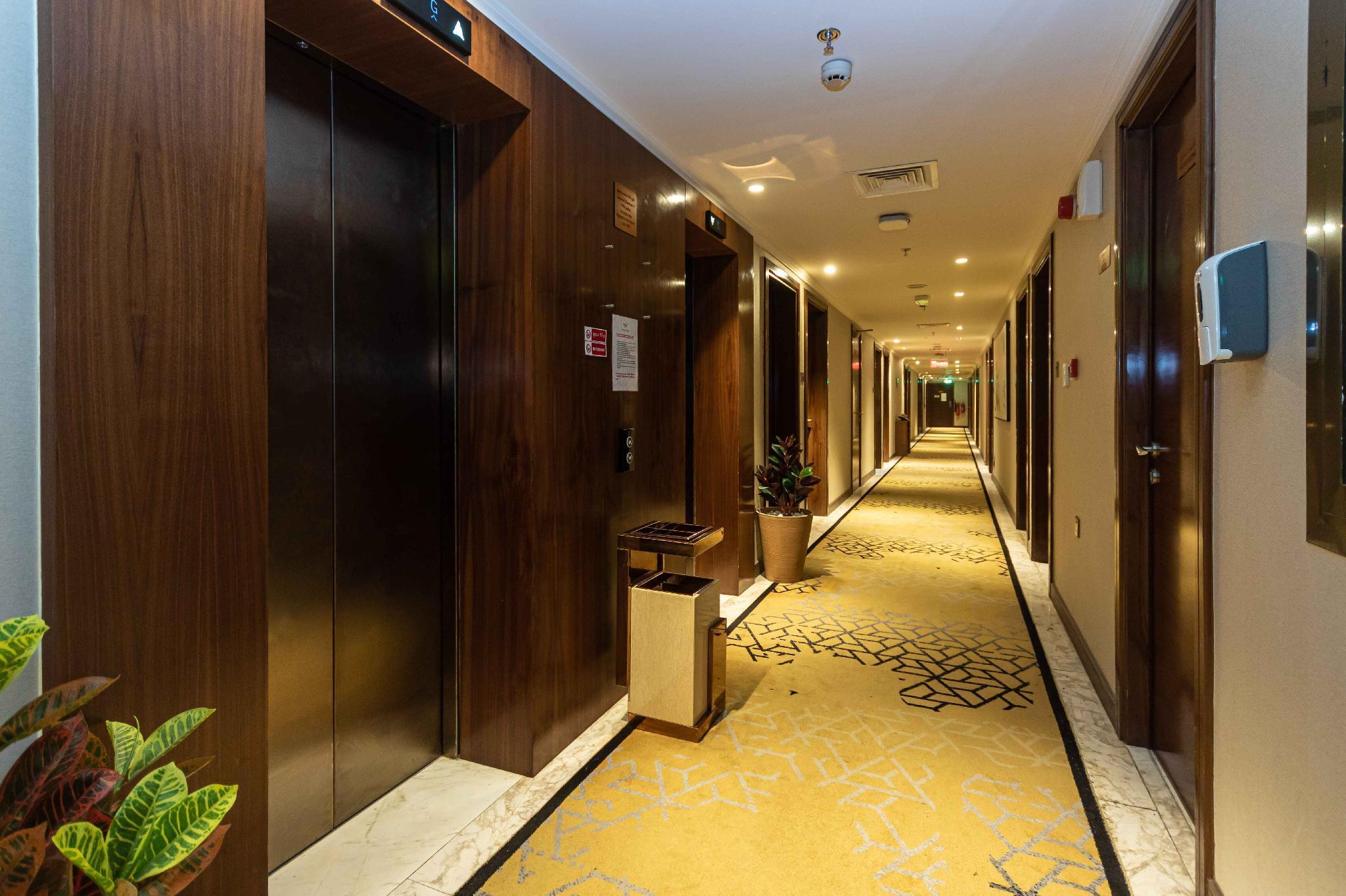 Le Wana Hotel Dubai Exterior foto