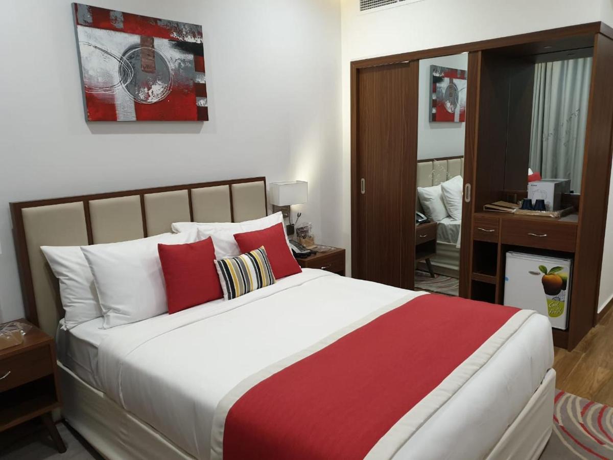 Le Wana Hotel Dubai Exterior foto